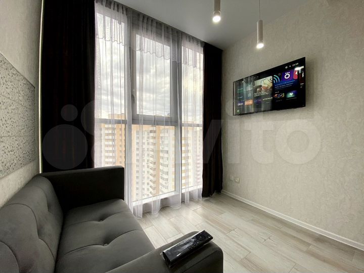 1-к. квартира, 42 м², 18/23 эт.