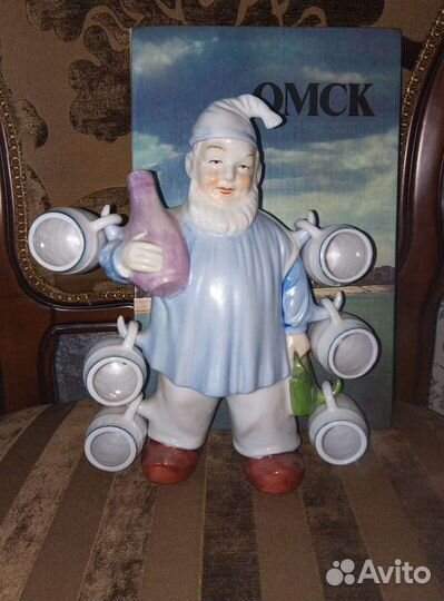 Статуэтка штоф