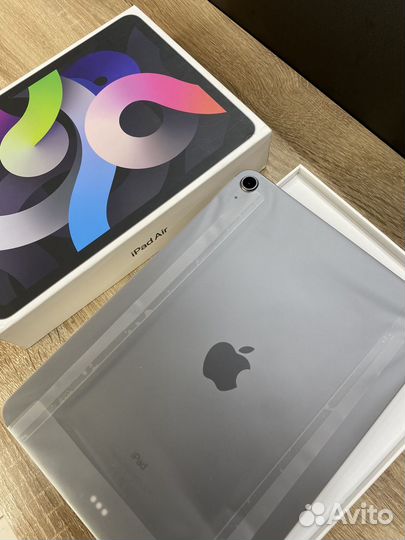 iPad air 4th - generation WI FI - 256gb новый