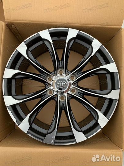 Кованые диски Toyota Lexus Wald Jarret R22