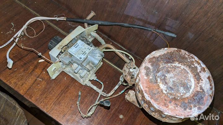 Автоматика и горелка для газового бойлера Ariston