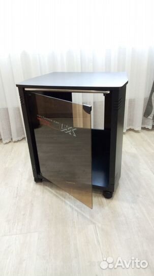 Стойка под аппаратуру