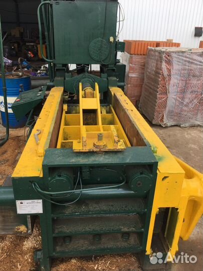 Пресс пакетировочный