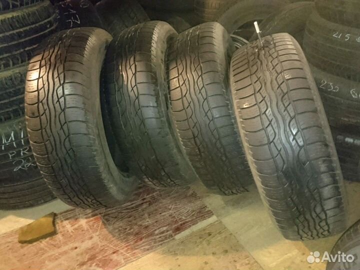 Bridgestone Dueler H/T 687 225/65 R17 103Y