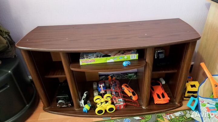 Тумба под телевизор