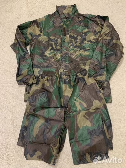 Камуфляжный костюм