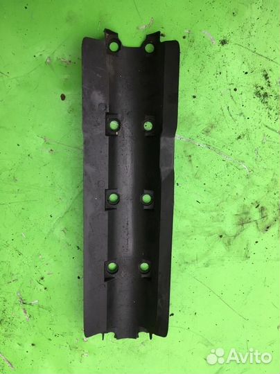 Маслоотражатель Фольксваген Пассат Б3