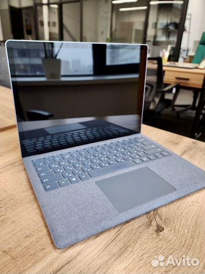 Ноутбук Microsoft Surface Laptop 4
