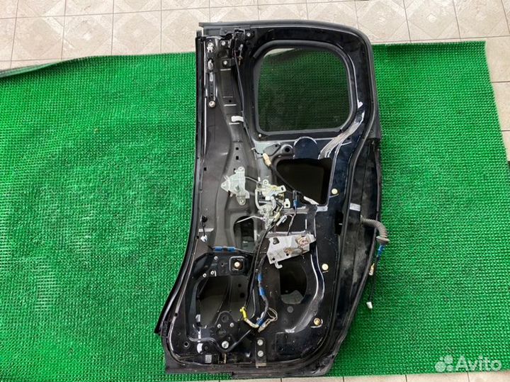 Уплотнитель двери прав. зад. Toyota Fj cruiser