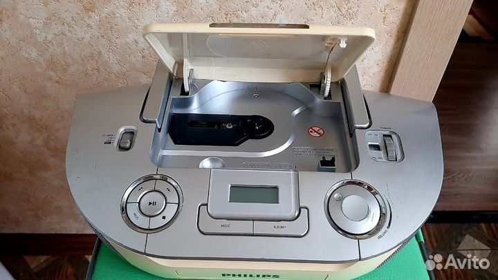 Магнитофон philips