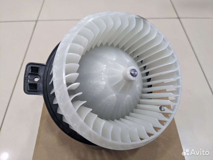 Мотор отопителя chevrolet spark M300