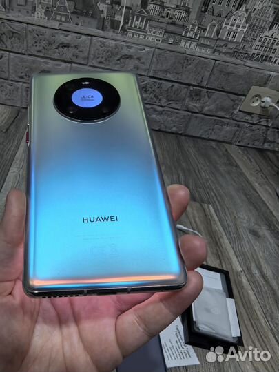 HUAWEI Mate 40 Pro, 8/256 ГБ