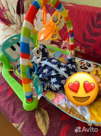 Развивающий коврик с пианино