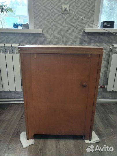 Швейная машина Подольск ножная