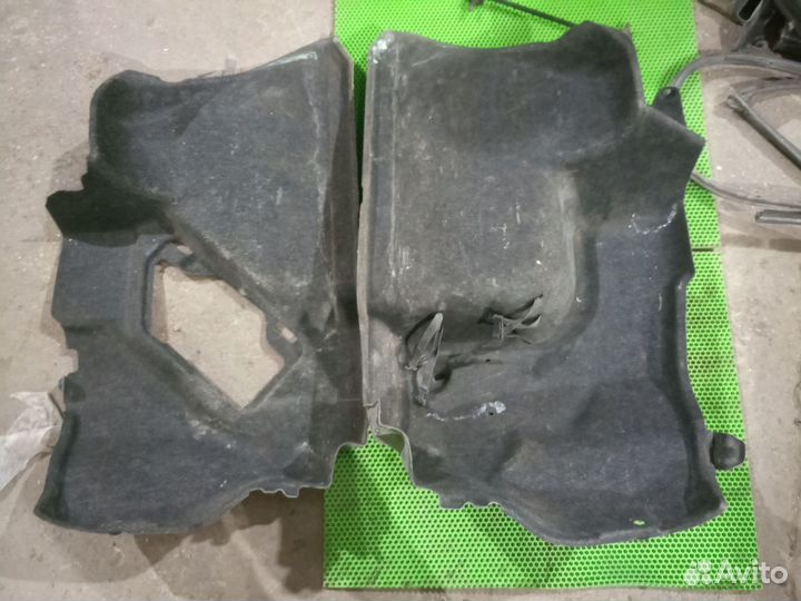 Обшивка багажника левая Мазда 3 Mazda 3 BK BL