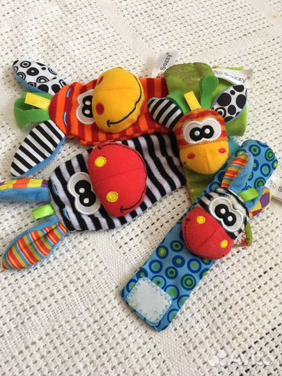 Игрушки для новорожденных развивающие