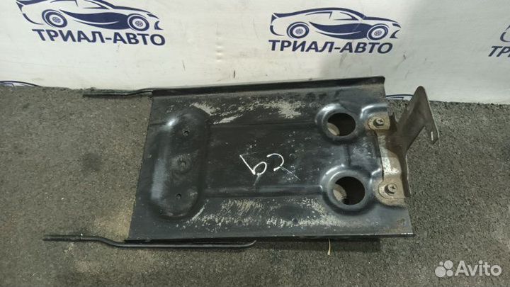 Площадка аккумулятора Grand Vitara