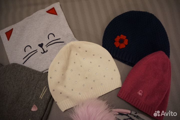 Шапки для девочки на все сезоны, р-р 52-54
