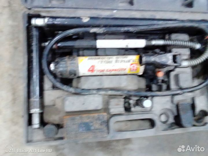 Гидравлическая растяжка 4т б/у набор в кейсе