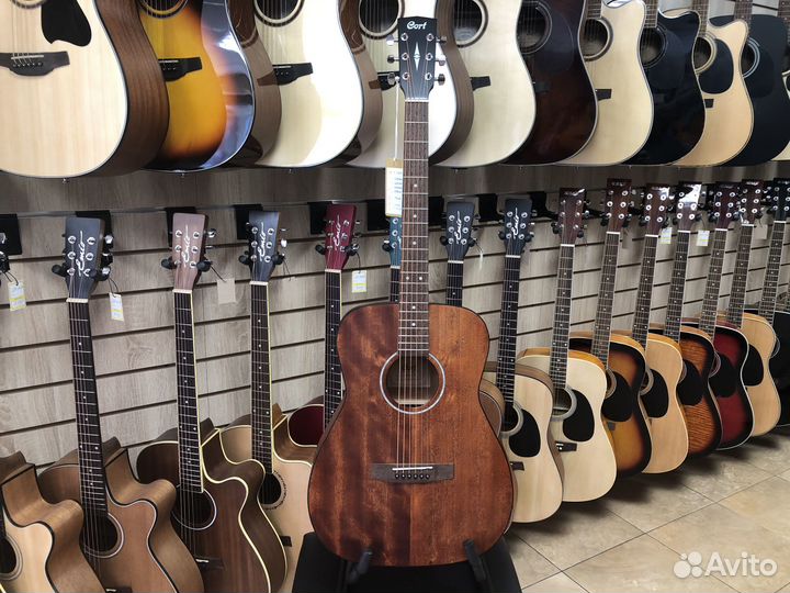 Акустическая гитара Cort AF510M-OP + чехол