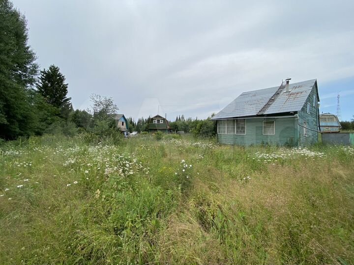 Дача 25 м² на участке 5 сот.