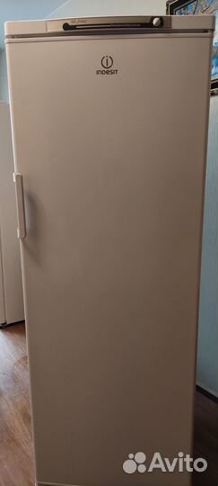 Морозильная камера indesit