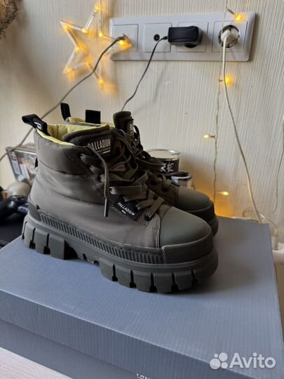 Ботинки зимние palladium 39,5 EU