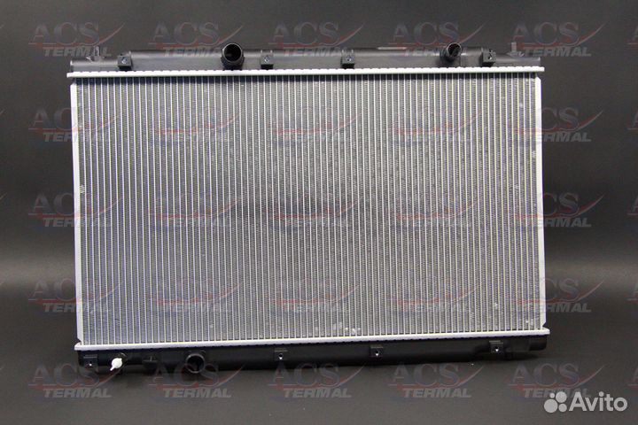 Радиатор охлаждения Honda CRV 2,4 AT