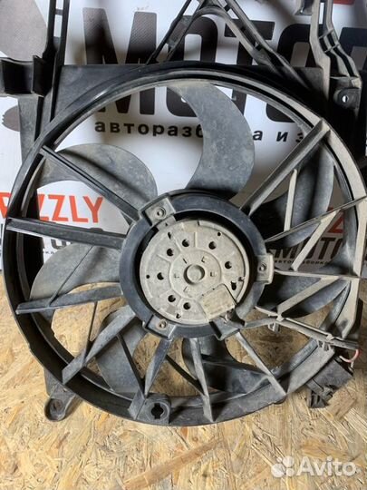Вентилятор охлаждения радиатора Opel Astra H