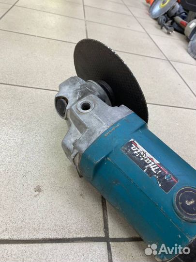 Болгарка Makita 9069s