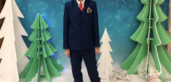 Костюм тройка для мальчика 160