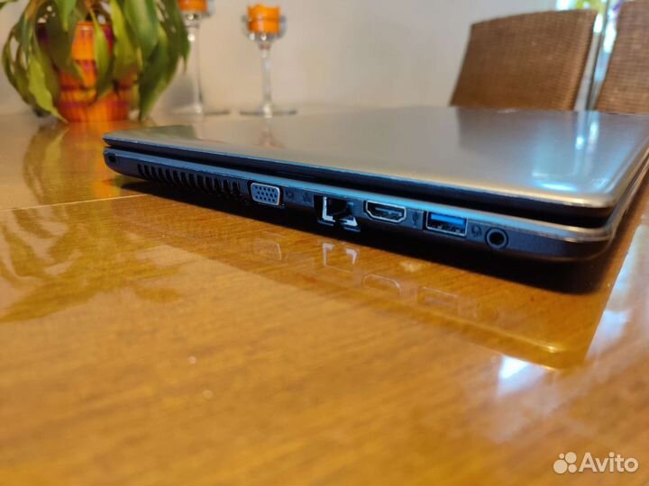 Acer aspire E1-570g 8GB SSD 240GB