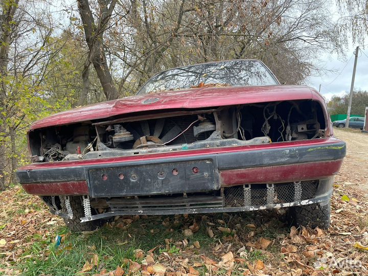 Передний бампер BMW 5 E34