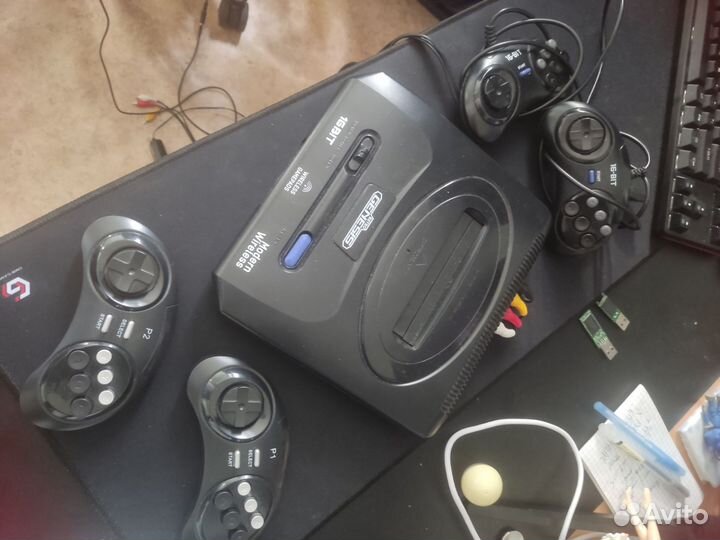 Sega mega drive 2 с беспроводными геймпадами