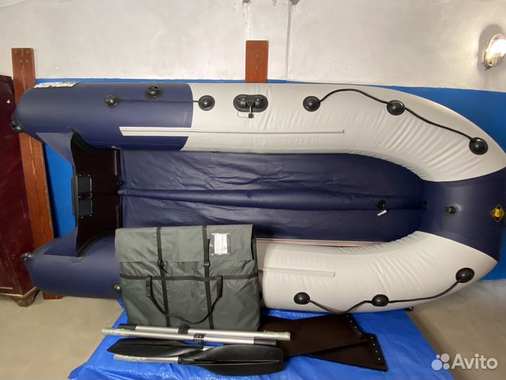 Лодка Ривьера Компакт 3200 ск