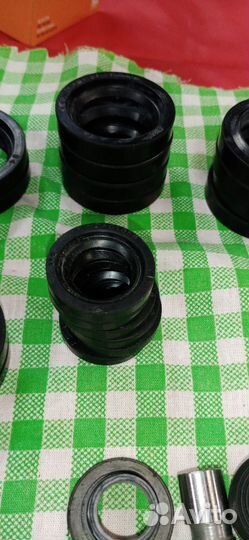 Комплект сальников Москвич