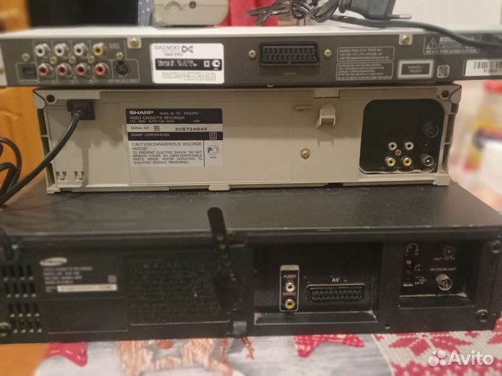 Видеомагнитофон, DVD-плеер