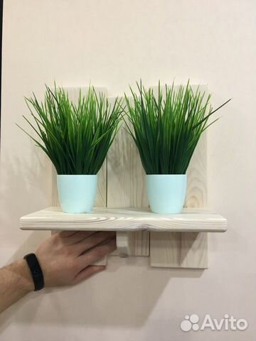 Подставка под цветы из дерева