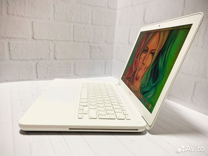 MacBook 8Gb/120Gb SSD