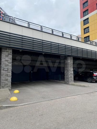 Машиноместо, 18 м²