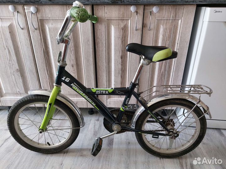 Детский велосипед Novatrack 16