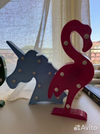 Светильник настольный