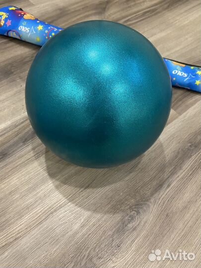 Гимнастические булавы