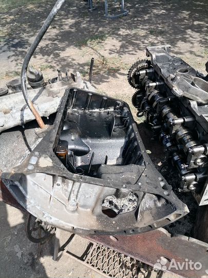 Головка Mercedes-Benz. Vito 638