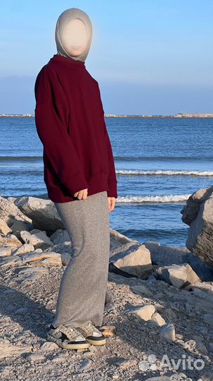 Свитшот в цвете бургунди из хлопковой трехнитки