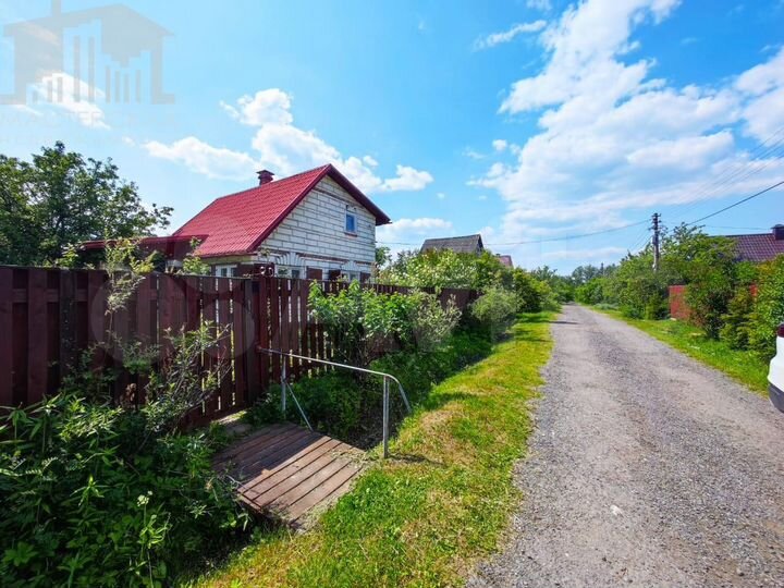 Дом 50,4 м² на участке 6 сот.