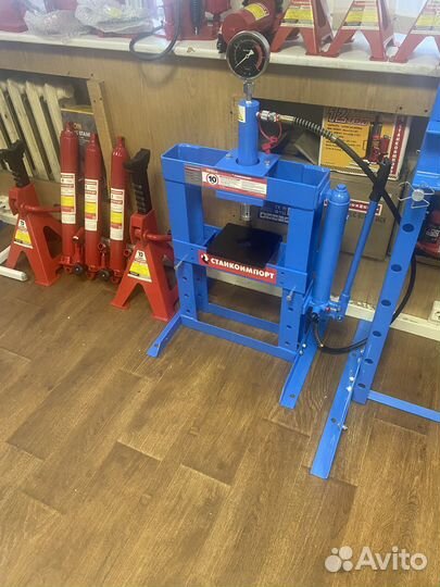 Пресс гидравлический 10 тонн SD0802 настольный