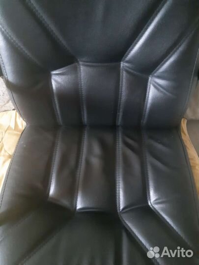 Компьютерное кресло