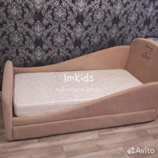 Детская кровать мягкая