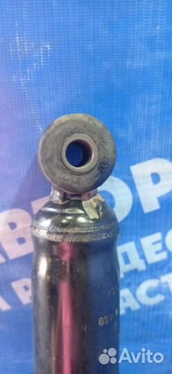 Задний амортизатор Ford Focus 3 седан 2014